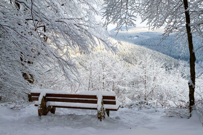 Schnee am Nordhang des Kahlen Asten