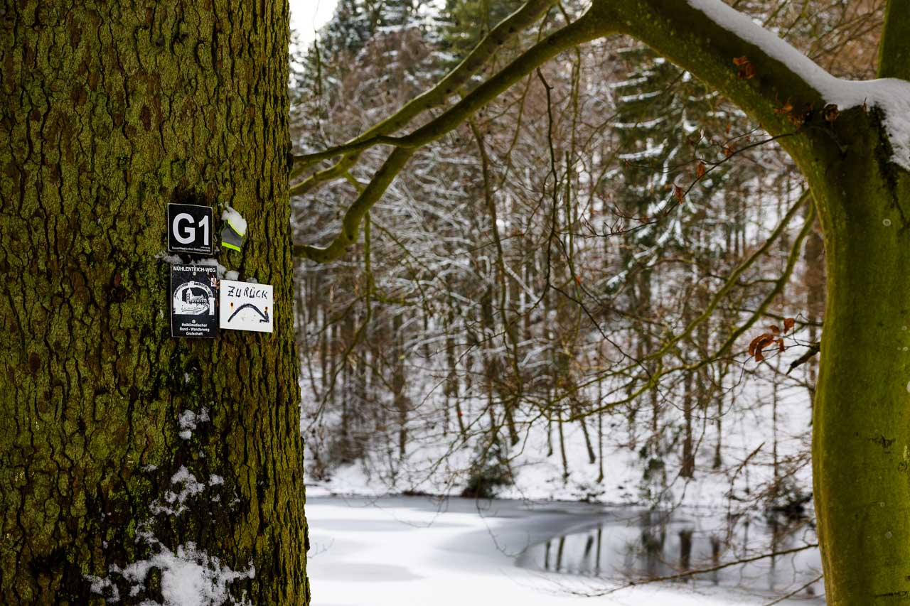 Hinweis zur Wegmarkierung Wegmarkierung Mühlenteich-Weg in Schmallenberg-Grafschaft